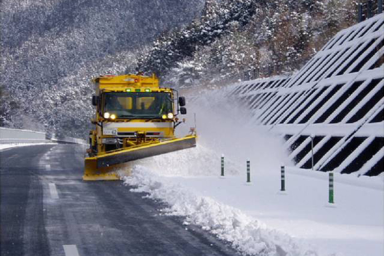 雪氷作業