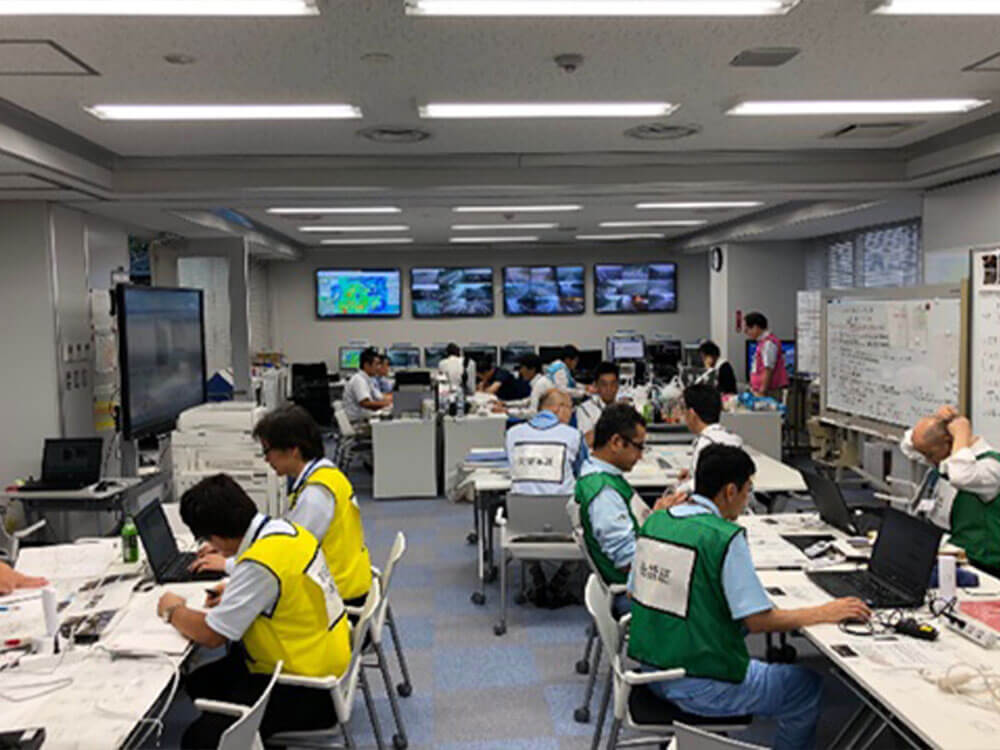 立川橋の被災状況